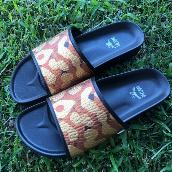 MCM Men’s Slides monogram coated canvas shoes - Picture 8 of 8